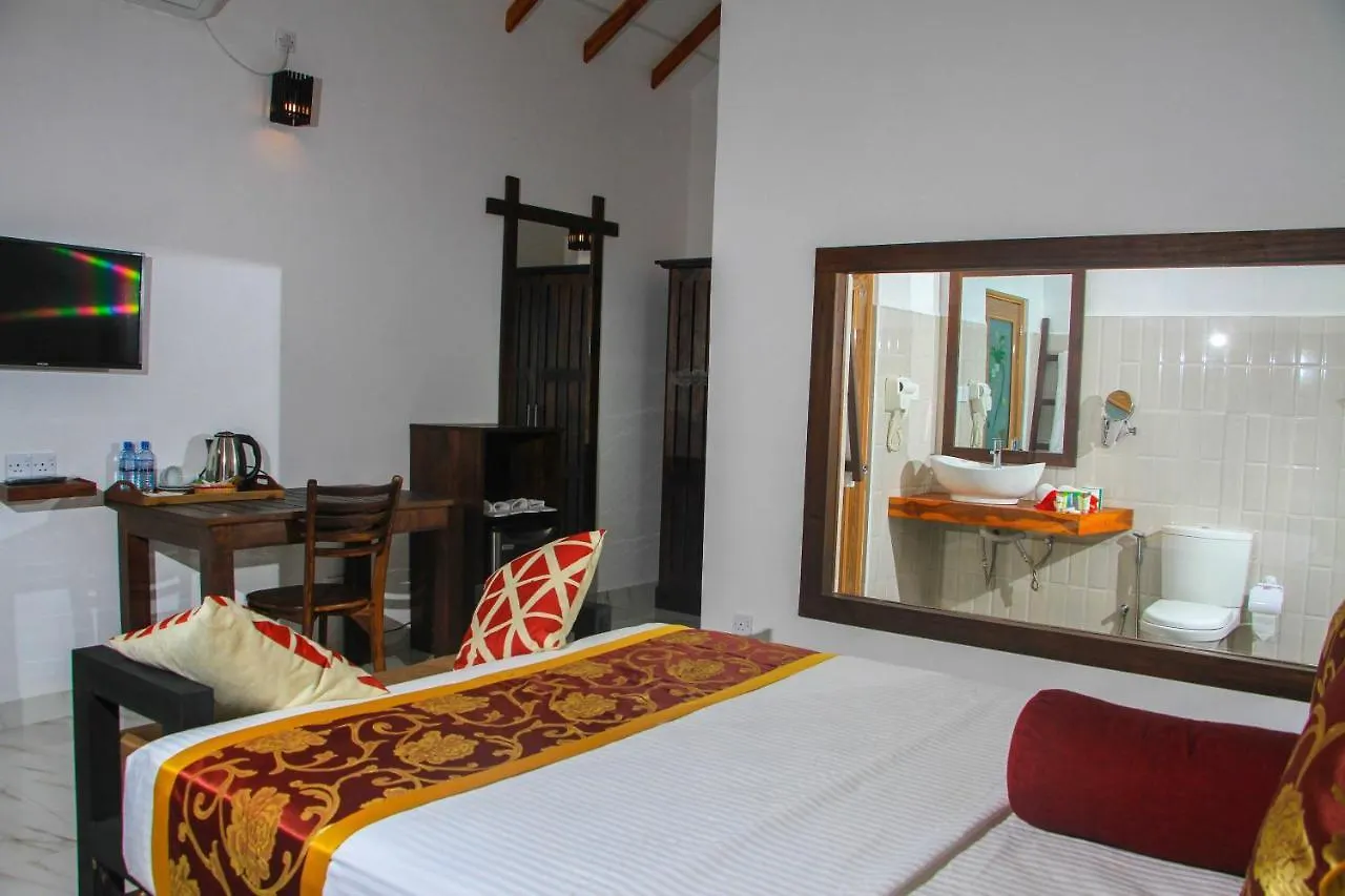 Hotel Palmyra Nature Resort Sigiriya