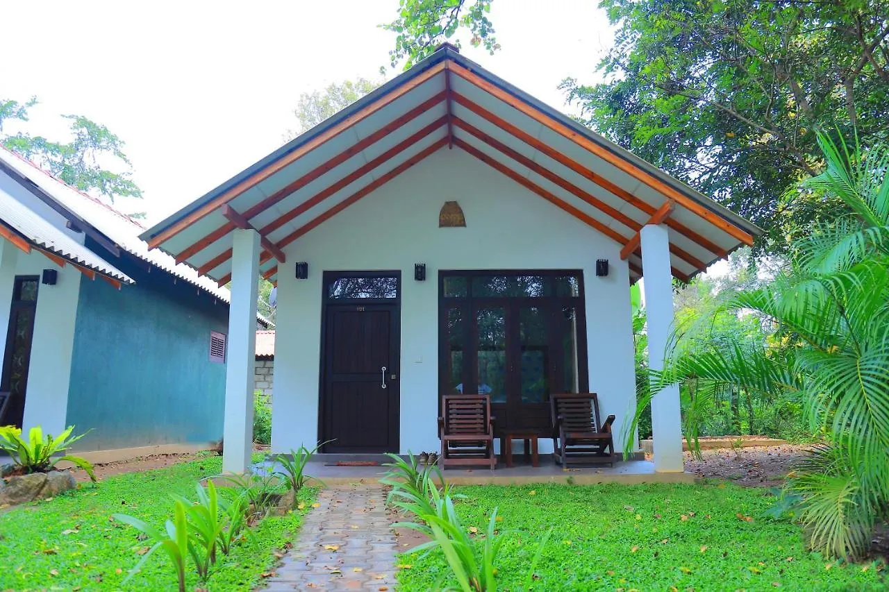 Palmyra Nature Resort Sigiriya