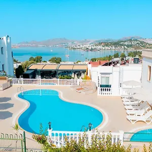 https://queen-boutique-hotel.aegeanhotels.net