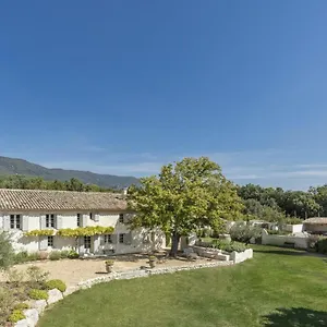 https://les-jardins-de-sitaara.fr-provencehotel.com