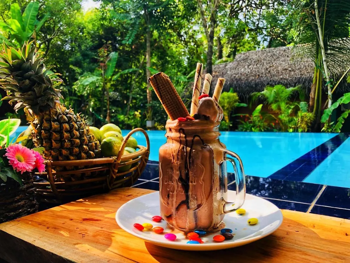 Palmyra Nature Resort Sigiriya